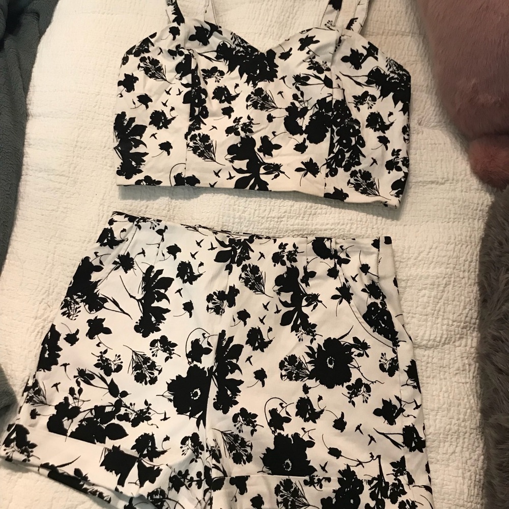 2 piece set